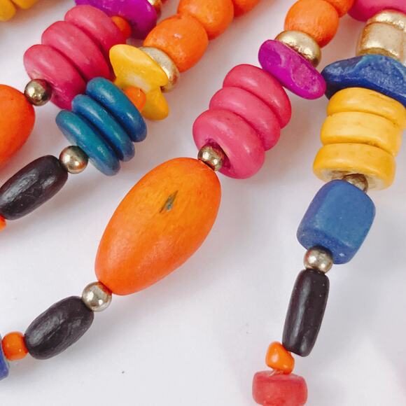 VTG Earrings Painted Wood Bead Boho Clip On Boho Tropical Chunky Eclectic 80s - Picture 7 of 12